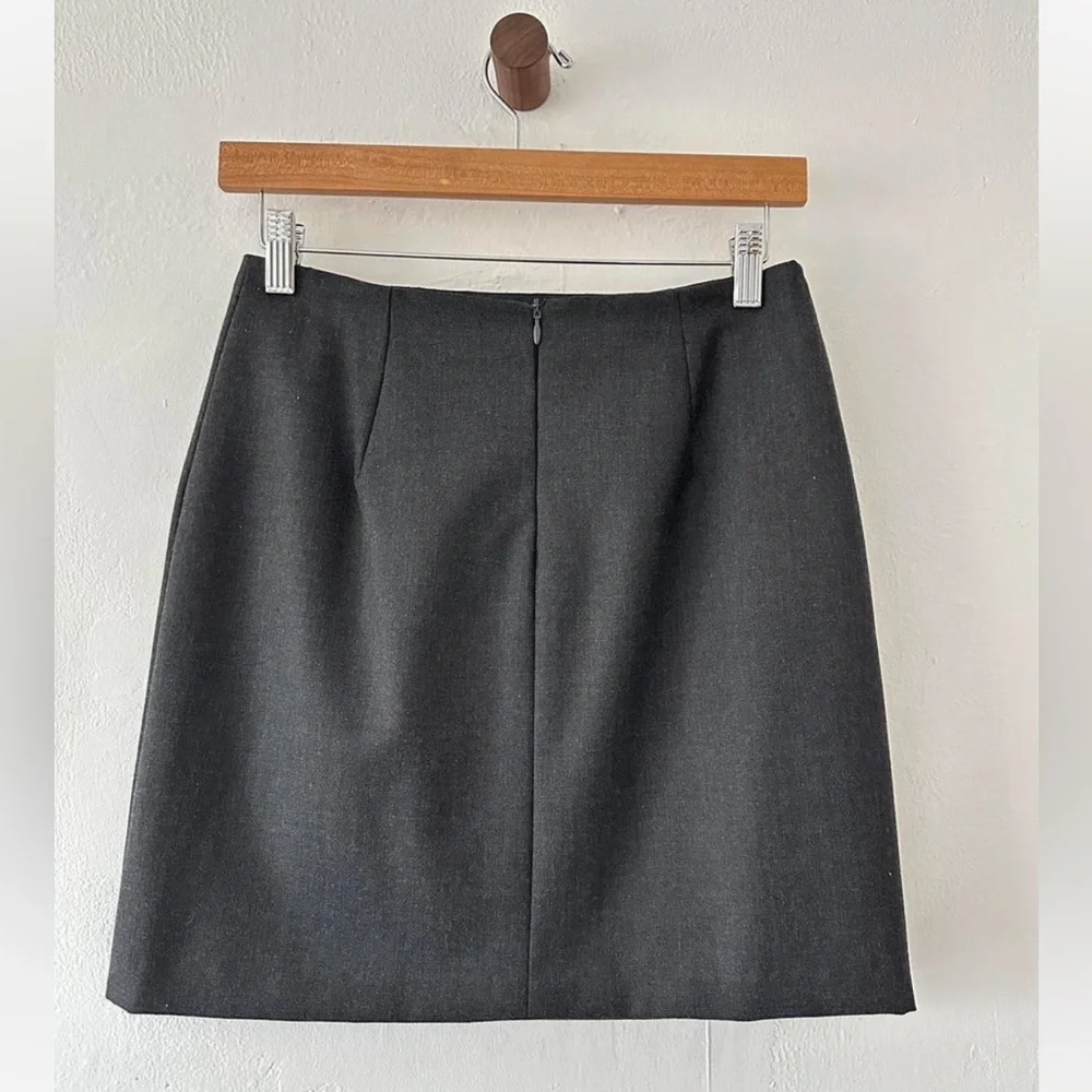 Classic Asphalt Grey Women's Mini Skirt - Picture 2 of 2